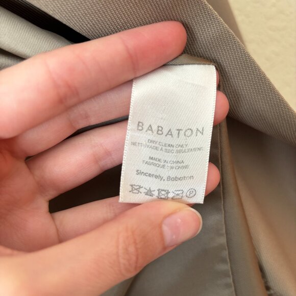 Aritzia Babaton Wool Blend Agency Blazer in Taupe - Picture 10 of 11